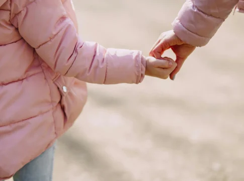 Fenomena Child Grooming Jadi Perhatian dalam Isu Sosial dan Psikologis Fenomena Child Grooming Jadi Perhatian dalam Isu Sosial dan Psikologis