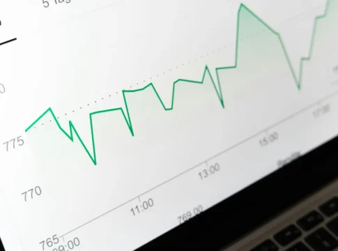 OJK Siapkan Pembentukan Lembaga Pengelola Instrumen Keuangan OJK Siapkan Pembentukan Lembaga Pengelola Instrumen Keuangan