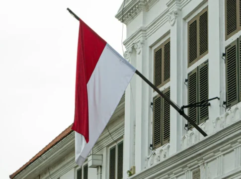 Kontroversi Pemanggilan MKMK oleh DPR Panaskan Diskursus Publik Kontroversi Pemanggilan MKMK oleh DPR Panaskan Diskursus Publik