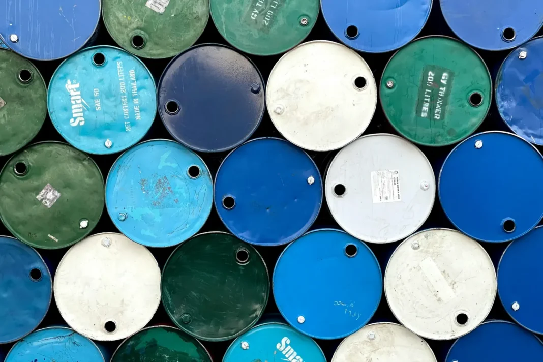 Sejumlah Negara Berkembang Dinilai Rentan terhadap Krisis Minyak Global Sejumlah Negara Berkembang Dinilai Rentan terhadap Krisis Minyak Global